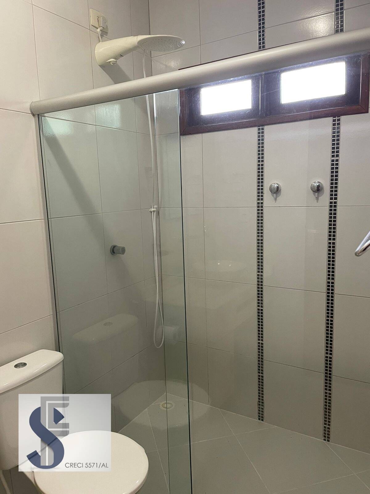 Apartamento à venda com 2 quartos, 81m² - Foto 4