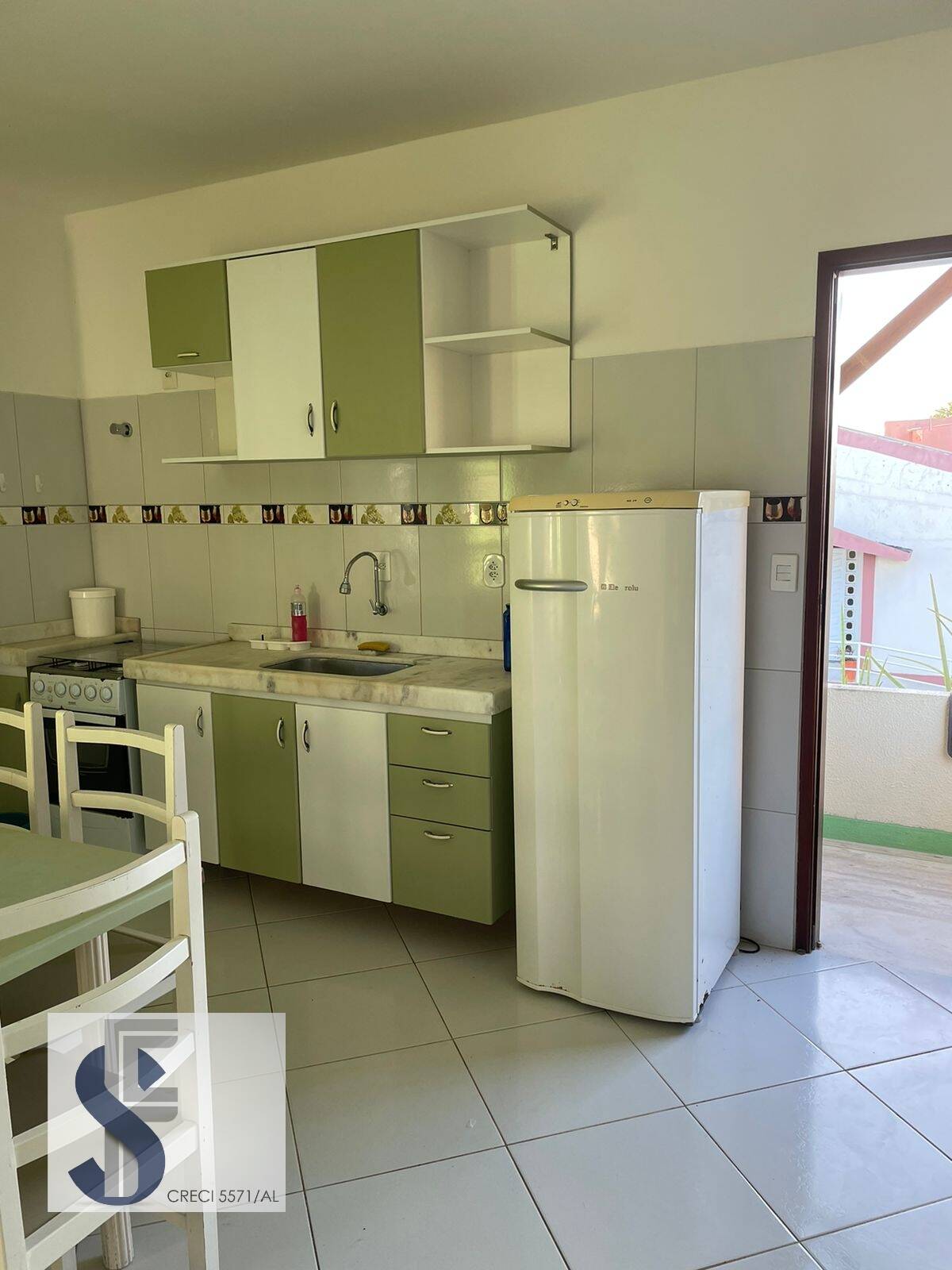 Apartamento à venda com 2 quartos, 81m² - Foto 6