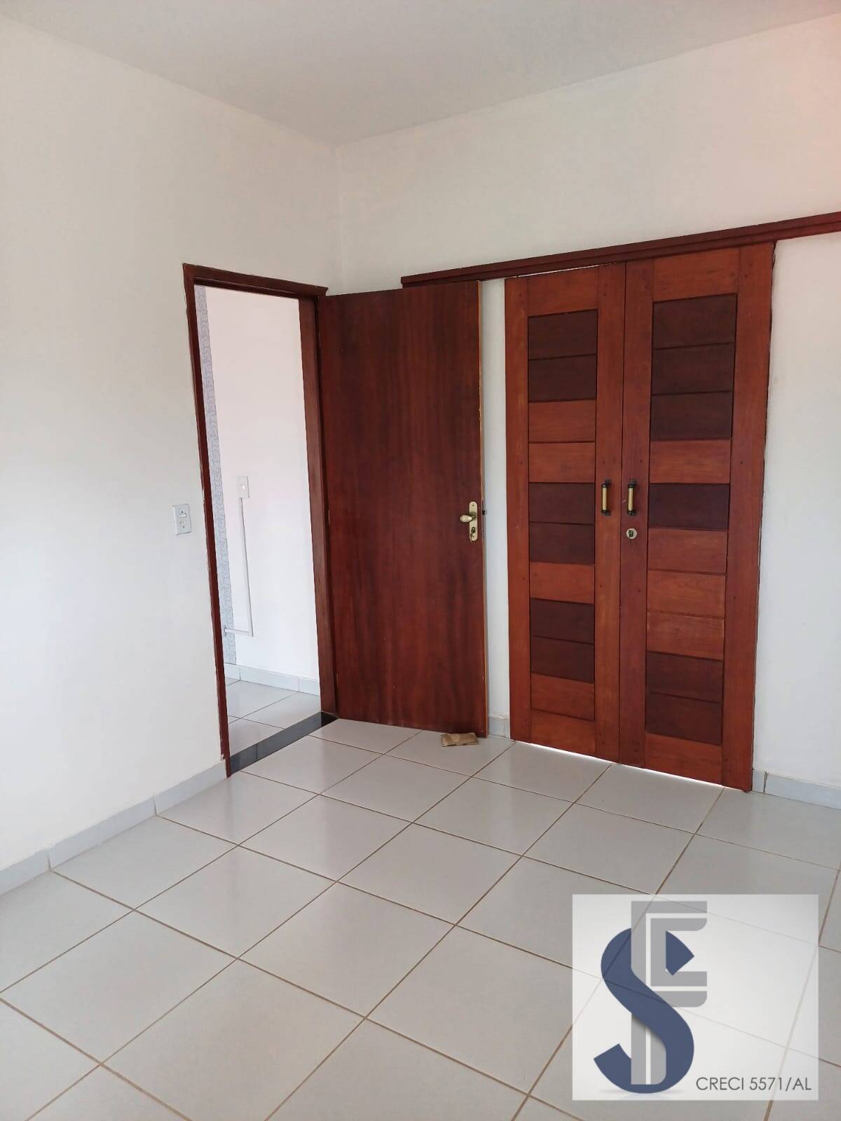 Casa à venda com 4 quartos, 160m² - Foto 22