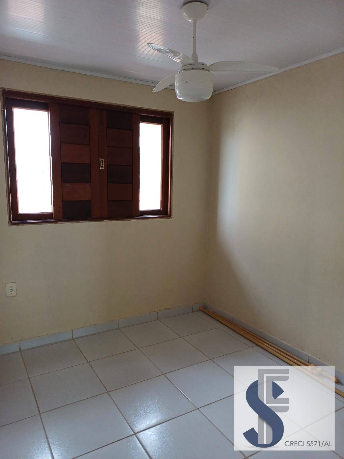 Casa à venda com 4 quartos, 160m² - Foto 25