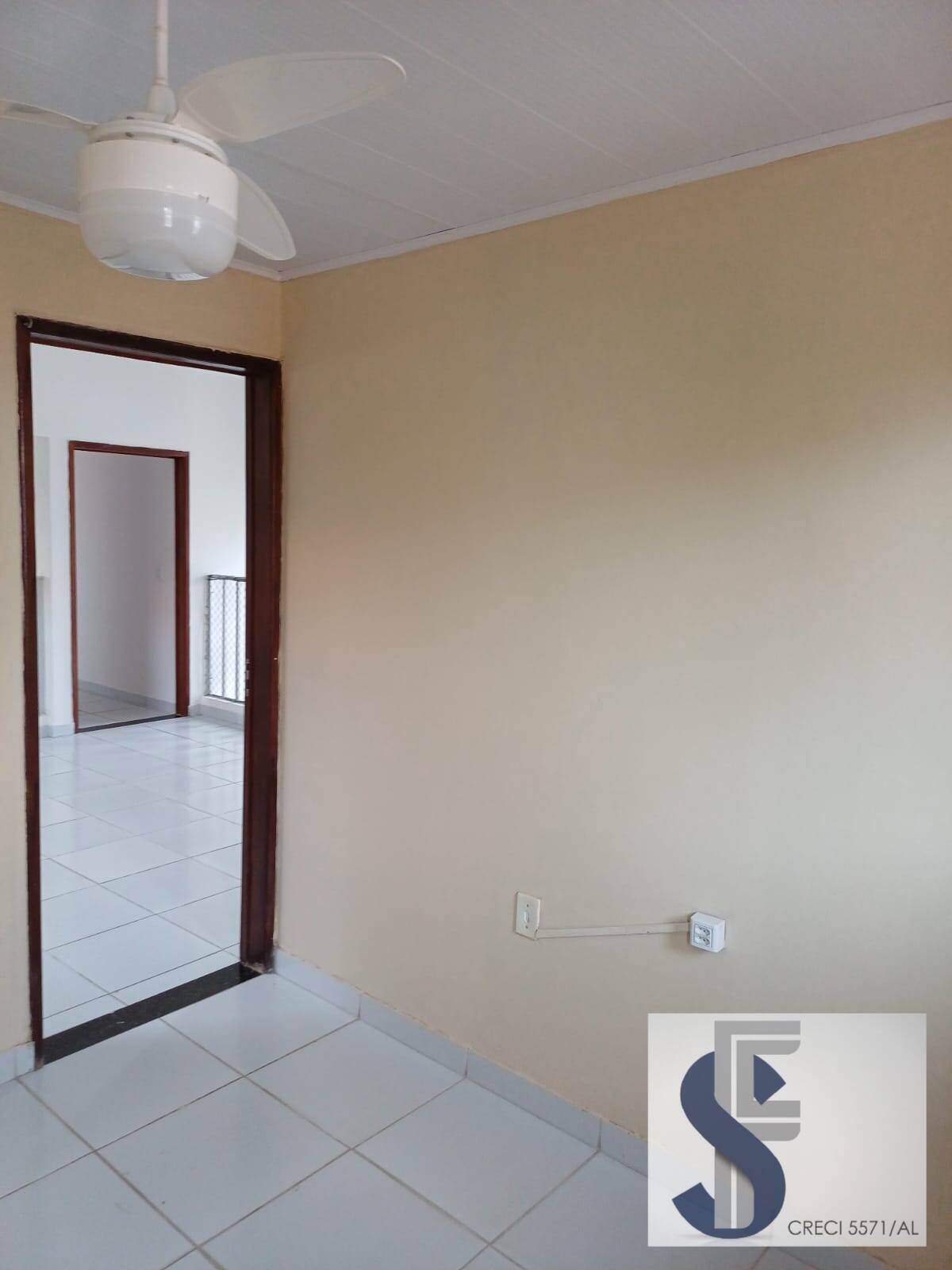 Casa à venda com 4 quartos, 160m² - Foto 28