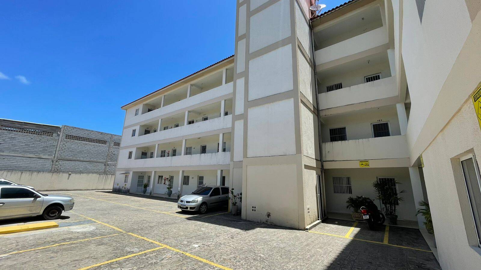 Apartamento à venda com 2 quartos, 61m² - Foto 21