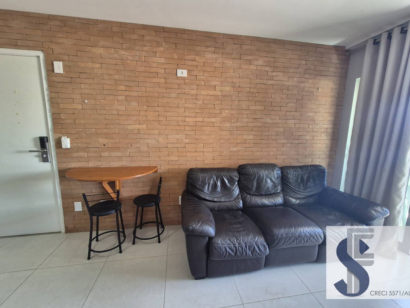 Apartamento para alugar com 1 quarto, 42m² - Foto 4